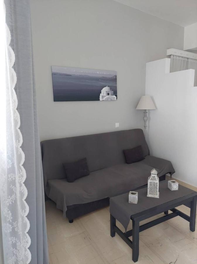 Anezinas Place Lejlighed Perissa  Eksteriør billede